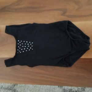 Little girl's black leotard
